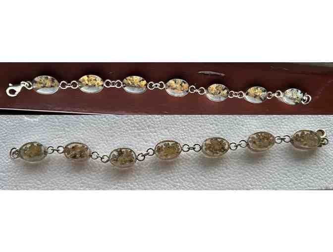 Pretty bracelet made from Resin Beads (CD)