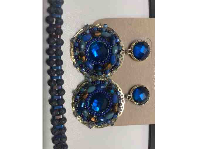 Icelandic lava stone jewelry. Earrings/bracelet (JP)