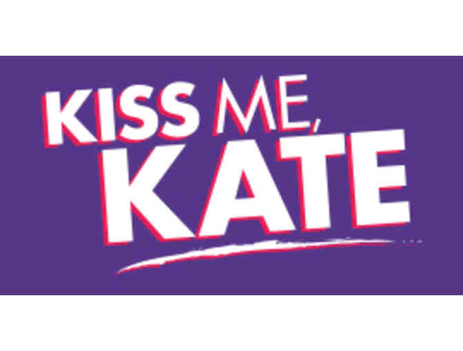 KISS ME, KATE VIP Package