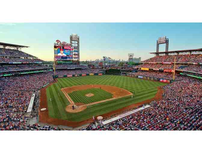 Philadelphia Phillies Home Game vs. the New York Mets - 4 Diamond Club Tickets - Photo 1
