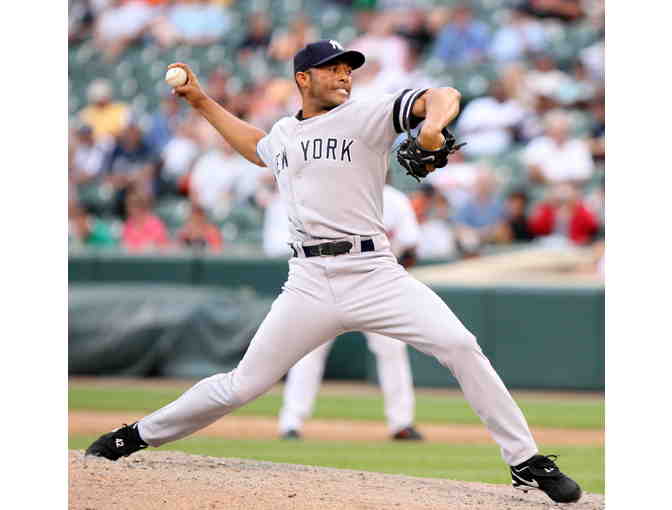 Mariano Rivera Signed Baseball