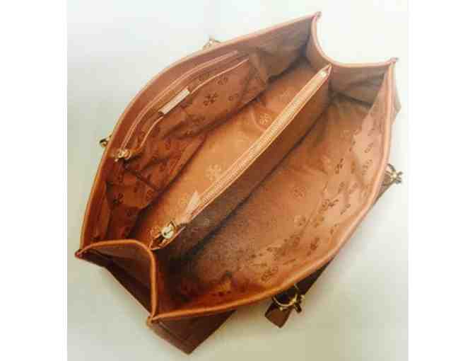 Tory Burch Britten Tote (in Bark)