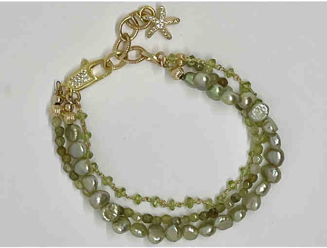 "Green Make a Difference" Bracelet By Lori Hartwell - Photo 1