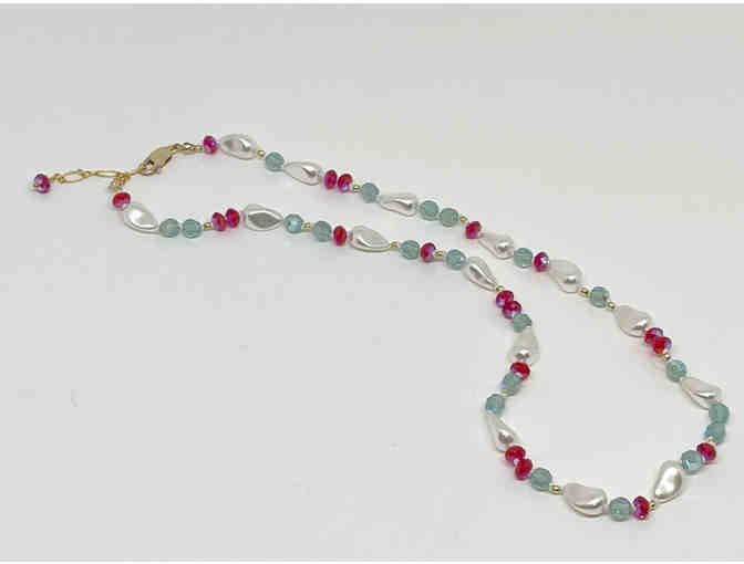 Kidney Bean Shaped Necklace by Lori Hartwell - Photo 1