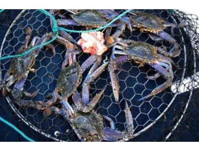 3 day, 2 night Houseboat Adventure for up to 10 Guests, and Gourmet Hamper