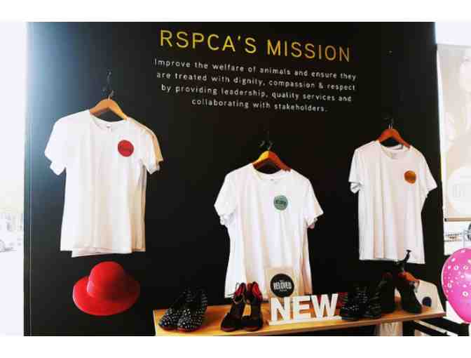 Festive Fashion Shopping Pack