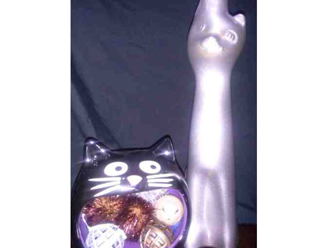 Cat and Wine Lovers Basket