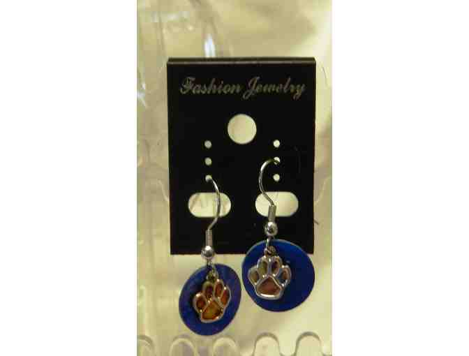 Cat's Paw earrings-really cute