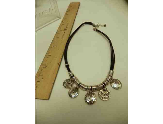 Pendant with 4 strand cord