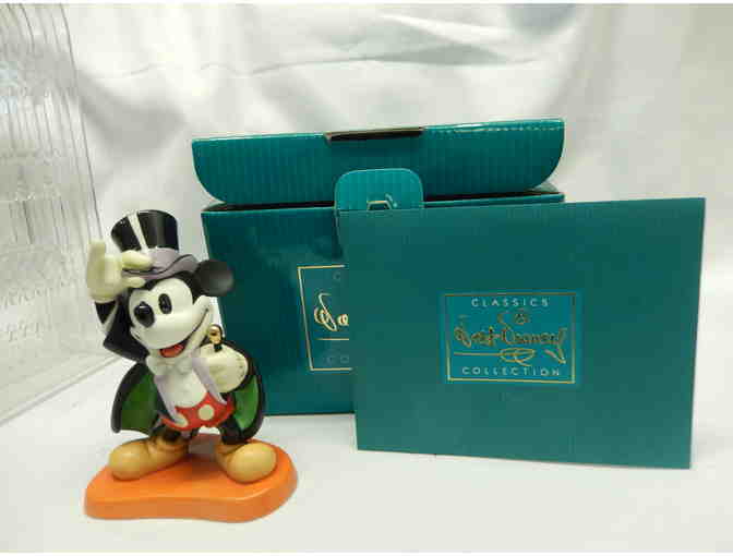 Walt Disney Collector's 1997 Magician Mickey figurine
