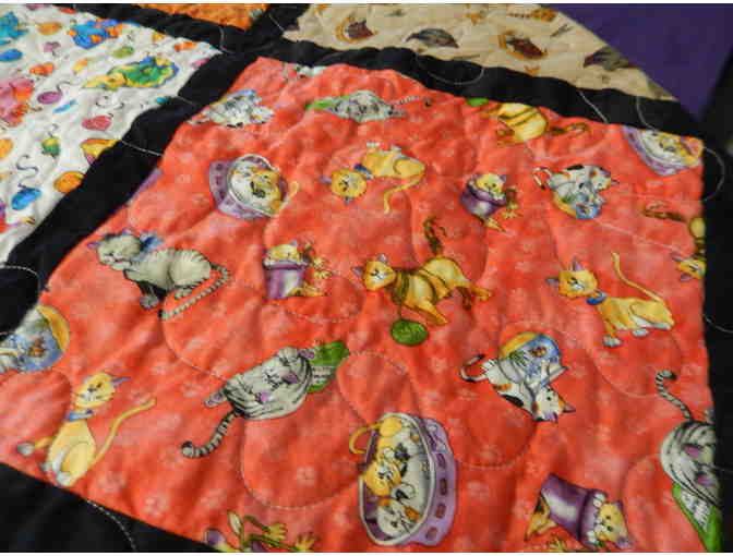 Beautiful two sided CATS quilt-handcrafted for full or queen bed