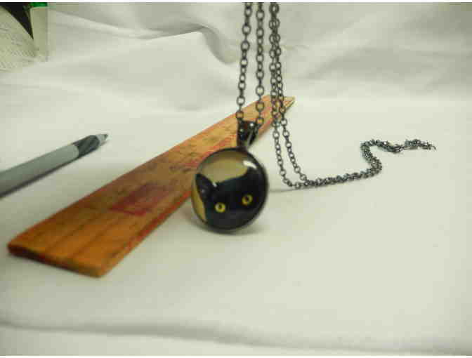 Black cat face pendant