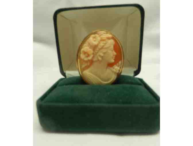 14K gold Cameo (Italy) pin or pendant