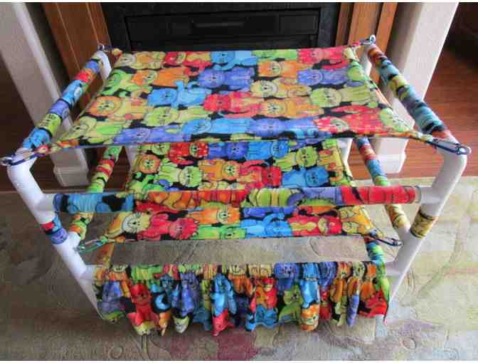 Kitty bunk bed with hammocks (see 2nd & 3rd pictures for NEW bed on auction)