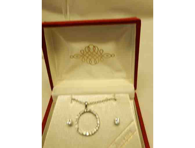 Cubic Zirconia pierced earrings & pendant