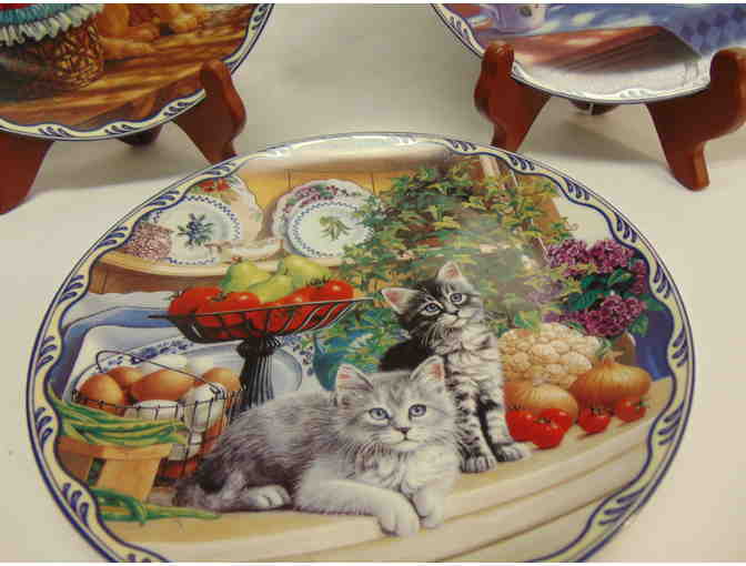 3 Cute 8" Collector Cat Plates - Photo 2