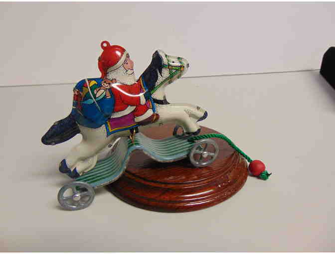 1991 Numbered Pressed Tin Hallmark Collectible Ornament - Photo 1