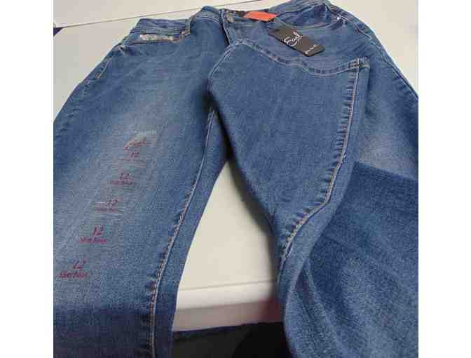 Earl Jean Slim Boot Jeans Sz 12 with original tags and Embellishments - Photo 2