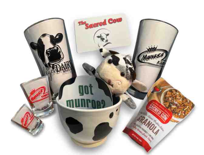 An A.B. Munroe Dairy Swag Basket