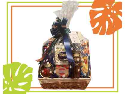 A Gourmet Gift Basket from Dave's Marketplace (II)
