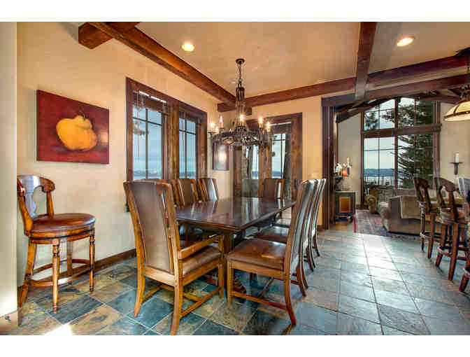 Fabulous 2-story Lakeview Tahoe Vacation Home - 1 week 10/15 - 4/16