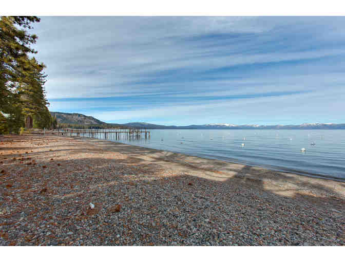 Fabulous 2-story Lakeview Tahoe Vacation Home - 1 week 10/15 - 4/16
