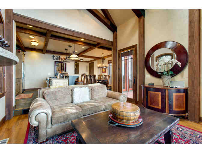 Fabulous 2-story Lakeview Tahoe Vacation Home - 1 week 10/15 - 4/16