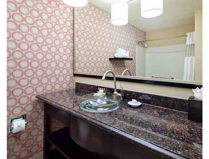 Mountain View, CA - Hotel Vue - One night stay with hot breakfast