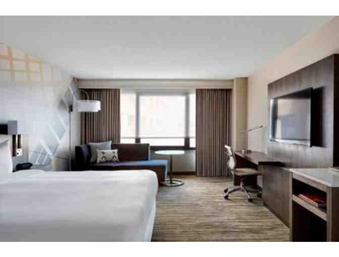 San Francisco Airport - Marriott Hotel - 1 nt stay w/ parking for 3 nts & airport shuttle