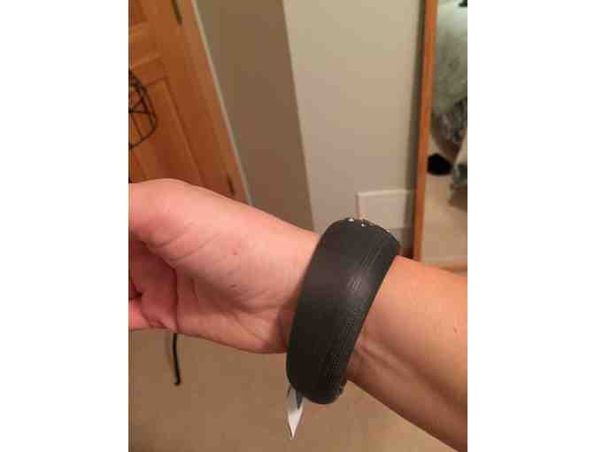 Fashionologie top, Bangle Bracelet & Gift Card