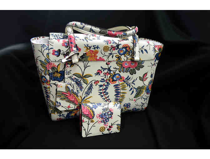 Trendy Tory Burch Handbag & Matching Small Change Purse from Pumpz & Co