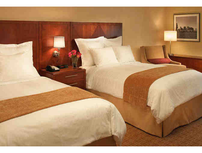 Chicago Downtown River North Courtyard - 1 Night Weekend stay