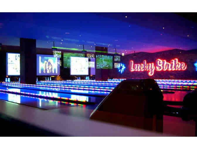 Bowling Party at Lucky Strike!