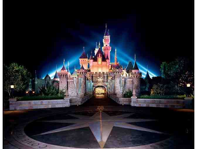 Disney World - 4 One Day Park Hopper Passes