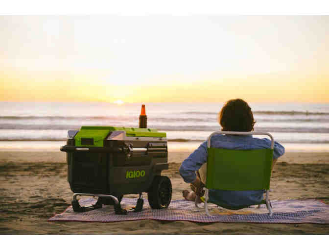 Igloo Trailmate Journey Cooler - Bring The Party With You!