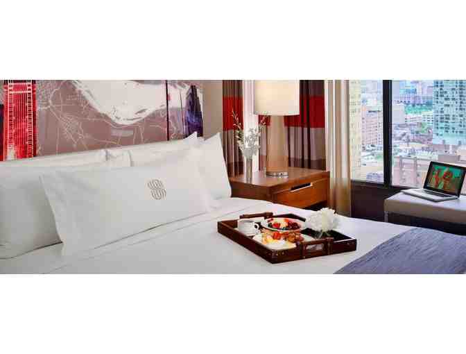 1 Night Stay-Sonesta Philadelphia  & Gift Cards to Ruth's Chris Steakhouse & Couch Tomato