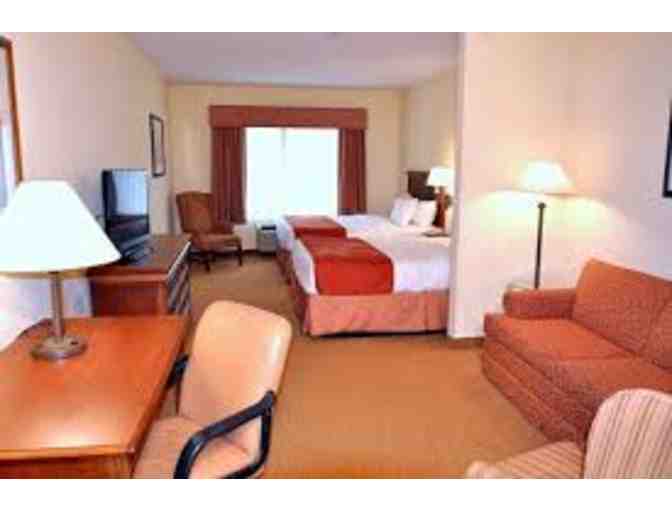 1 Night stay at Country Inn Lake George & 4 Tickets Six Flags Great Escape (Lake George) - Photo 7