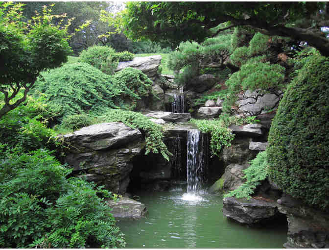 4 Passes to the Brooklyn Botanical Gardens