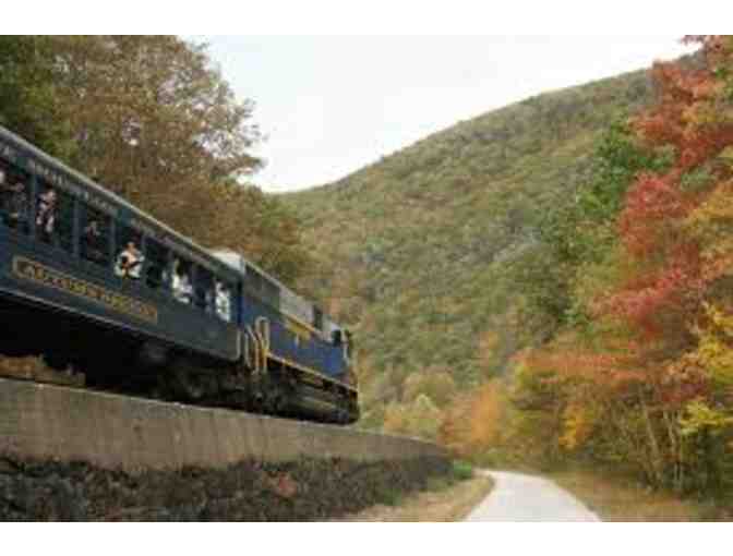 1 Night Stay at The Hampton Inn & Suites & 4 Passes to Lehigh Gorge Scenic Railway