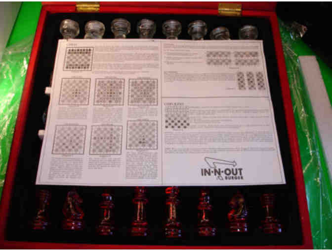 In N Out Burger - Chess Set