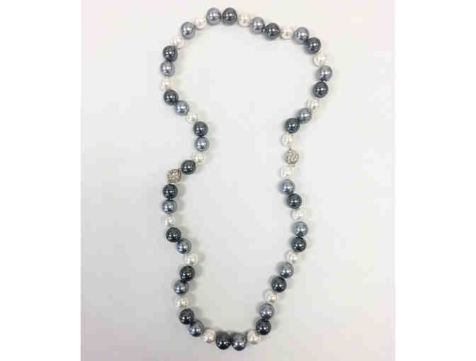 Strand of Pearlized Beads with Magnetic Beads - Get 3 looks in 1 necklace!