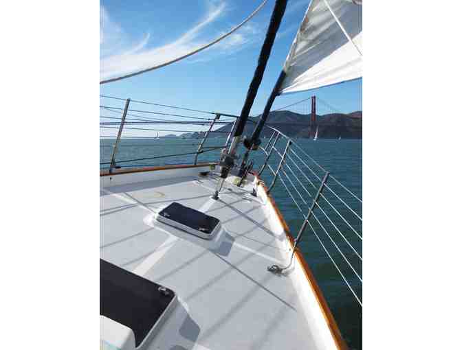 San Francisco Bay Cruise for 6 Aboard a Columbia 57 Sailboat with Captain Andy Kurtz