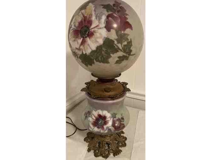 Antique Hand-painted Globe Lamp
