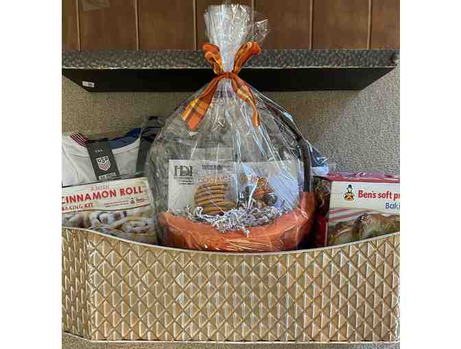 University Park Mall Gifts and $100 Mall Card