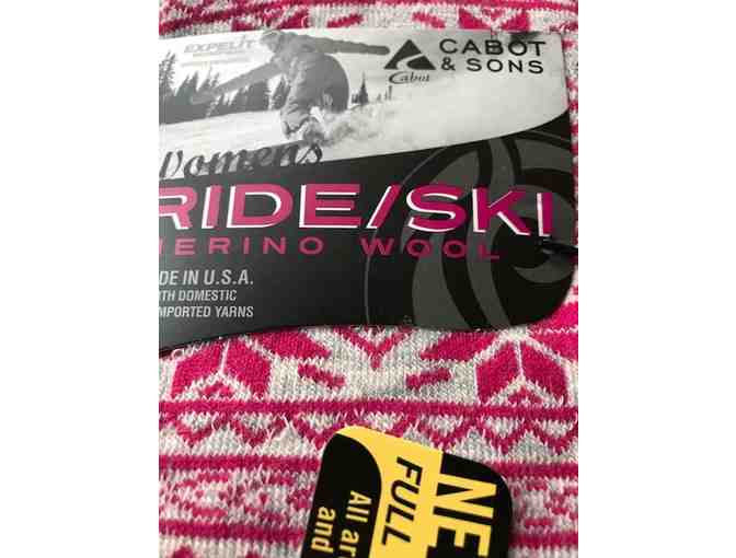 1 pair Women's Snowflake Ski & Ride Socks *Size 9-11  *Merino Wool w/Shin Pad