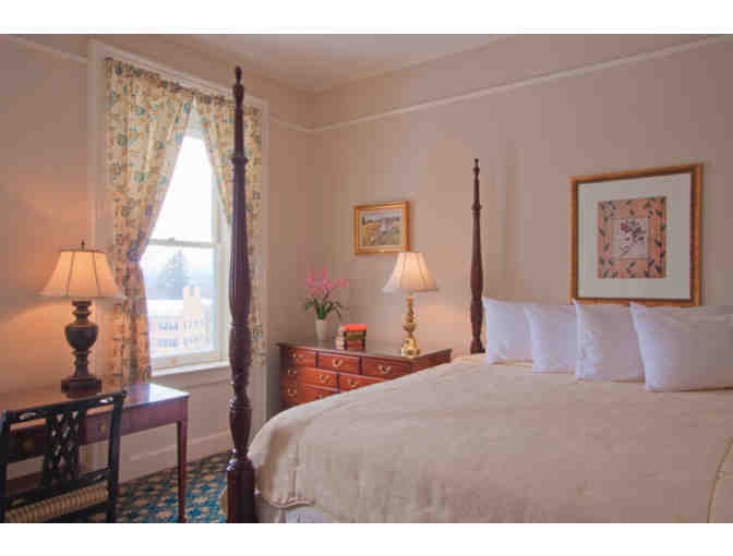 Middlebury Inn One night stay for two *Breakfast, Tax + Gratuity included!