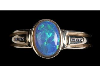 Luxurious Australian Opal & Diamond Ring