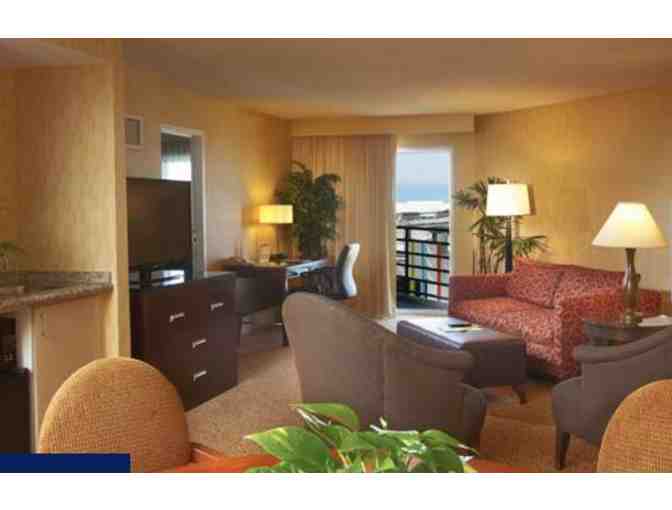 Doubletree Suites by Hilton Santa Monica