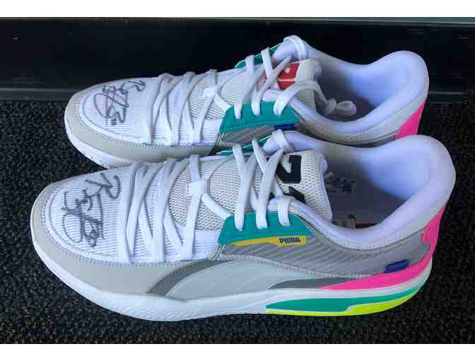 Breanna Stewart SIGNED Puma Court Rider 2K Shoes in White-Ultra Gray, Size 12