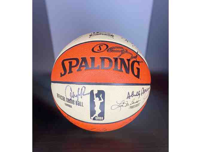 2017 Verizon WNBA All Star Team SIGNED Official Spalding Game Basketball